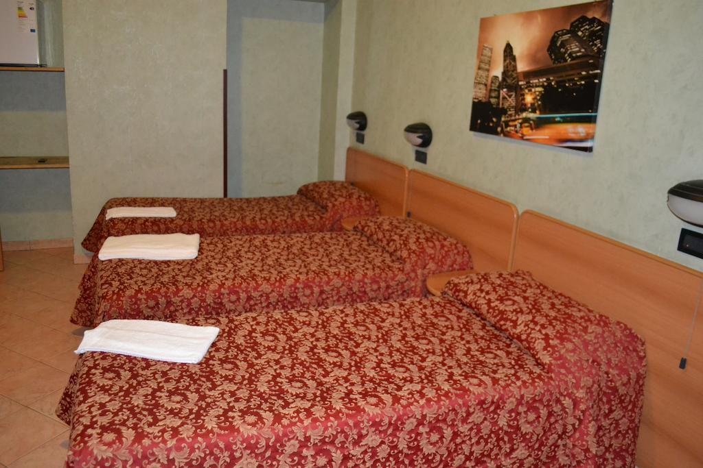 Hotel Ferrarese Rom Exterior foto