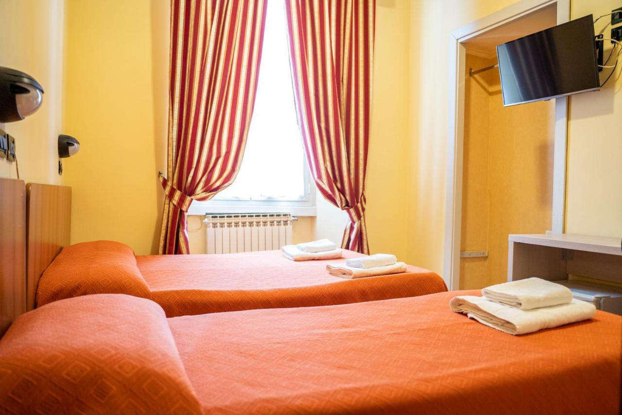 Hotel Ferrarese Rom Exterior foto