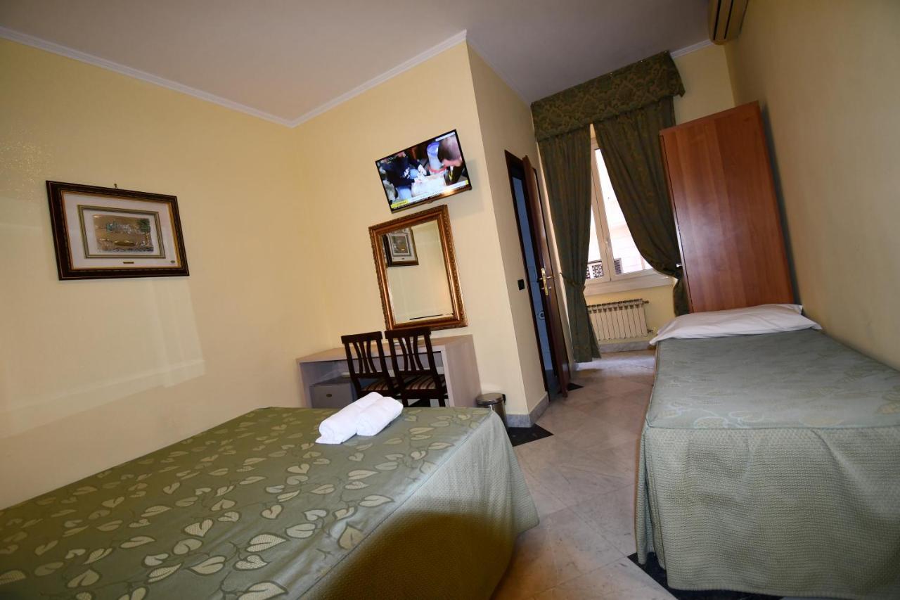 Hotel Ferrarese Rom Exterior foto