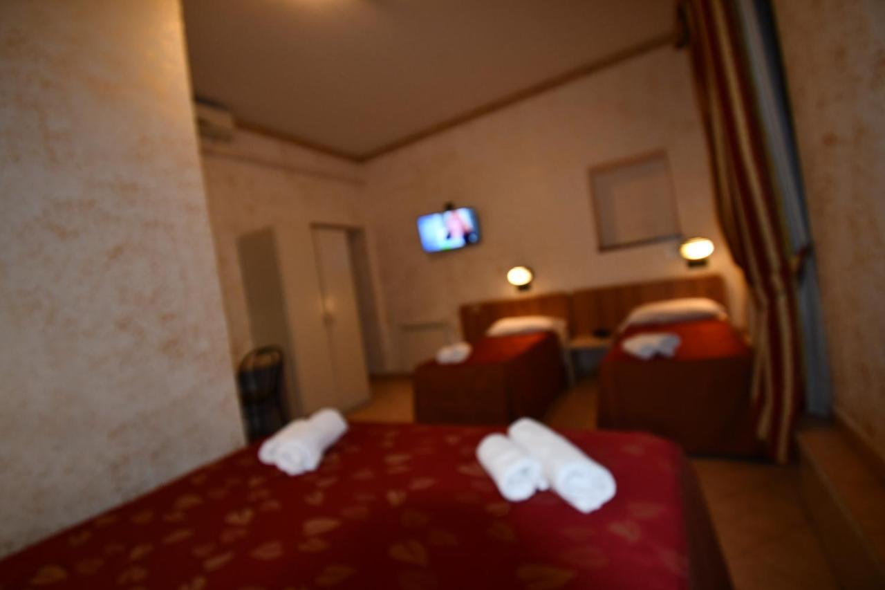 Hotel Ferrarese Rom Exterior foto